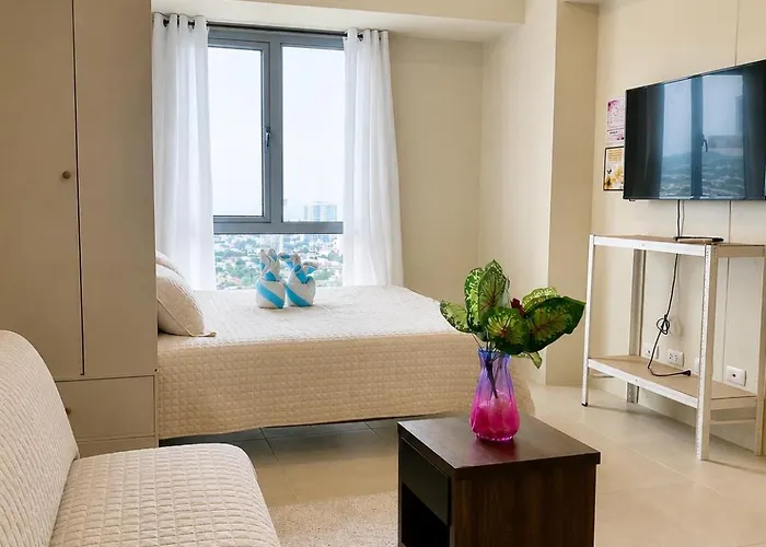 Walking Distance Ayala Mall Block Avida It Park Aparthotel Cebu