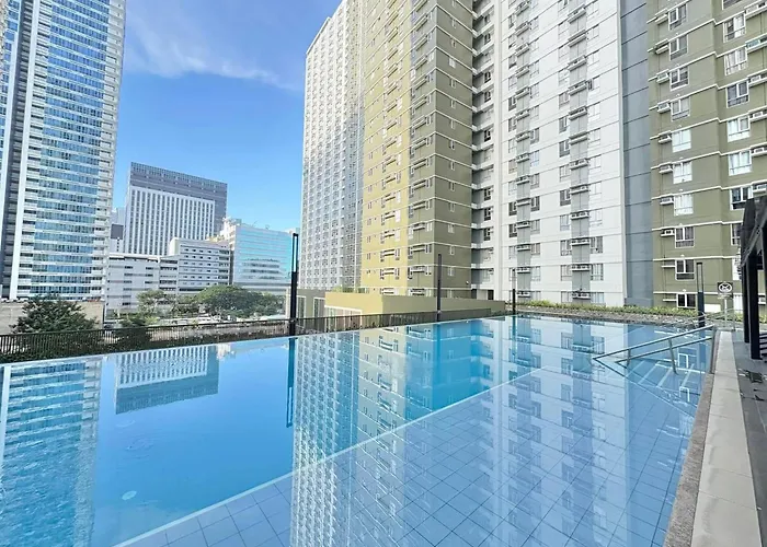 Walking Distance Ayala Mall Block Avida It Park Aparthotel Cebu